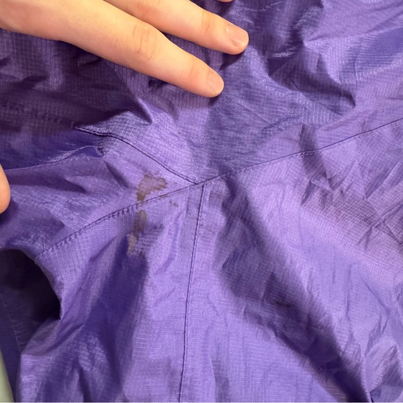 Coleman windbreaker puller. Adult small - Picture 5 of 6